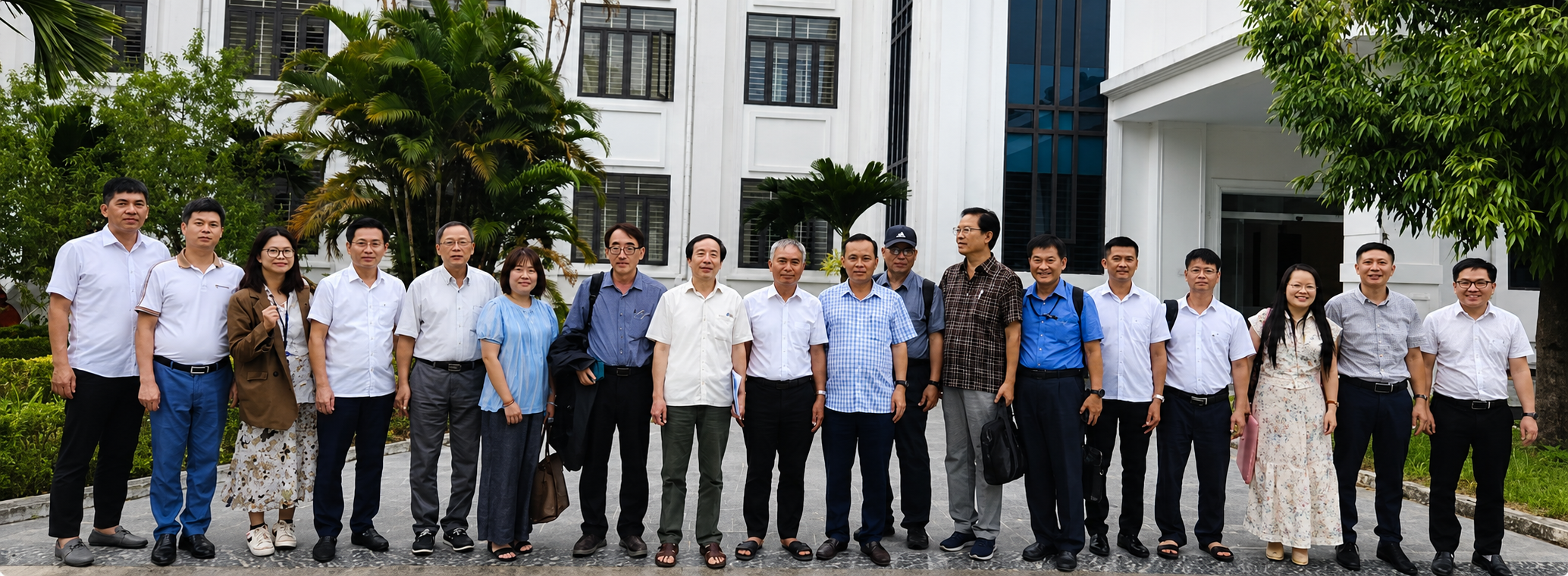 Hội thảo và giao lưu về bò H’Mông